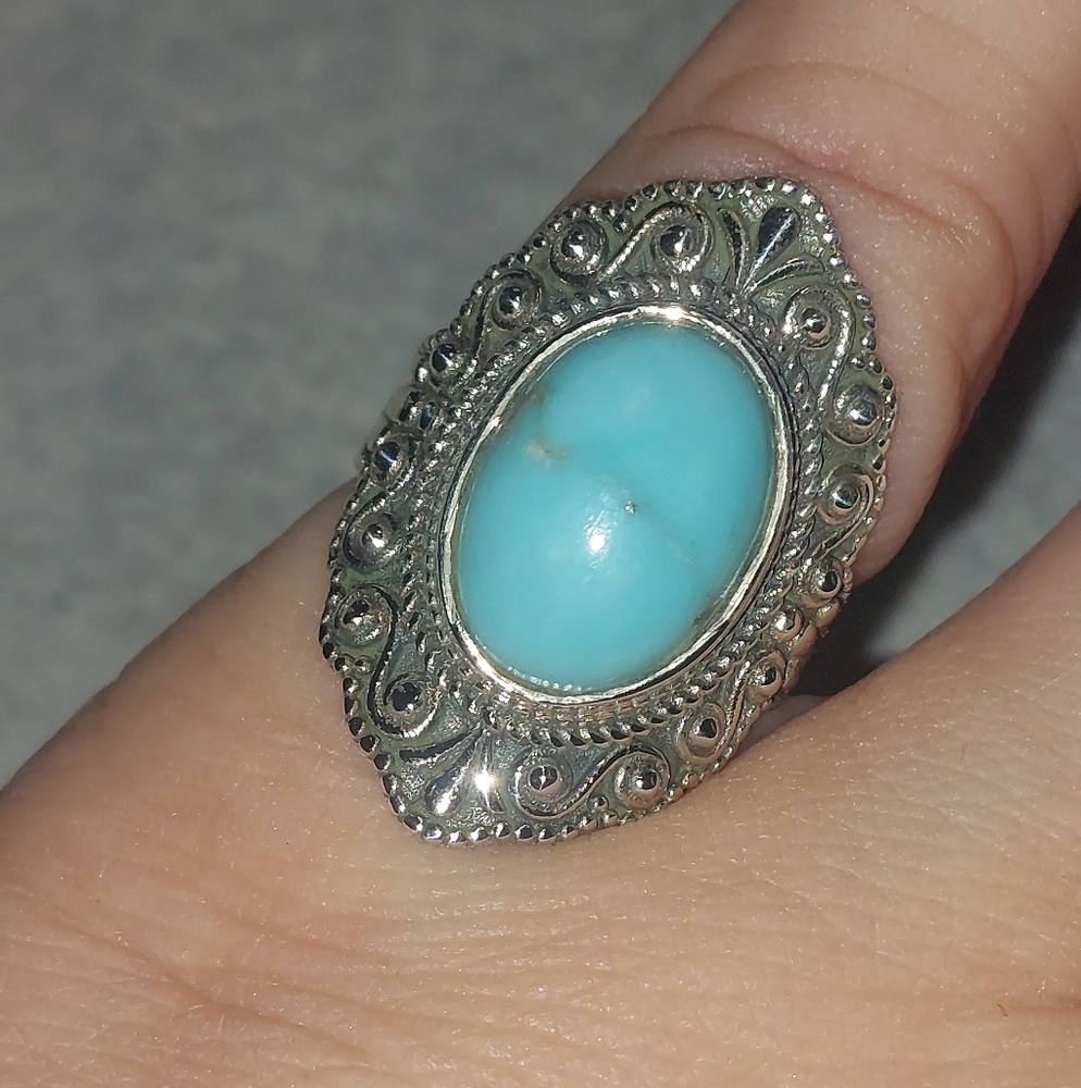 Vintage Style Silver Turquoise Statement Ring - Picture 4 of 7